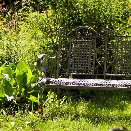 Honfleur, Entre Terre & Estuaire Bed & Breakfast