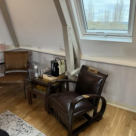 Honfleur, Entre Terre & Estuaire Bed & Breakfast